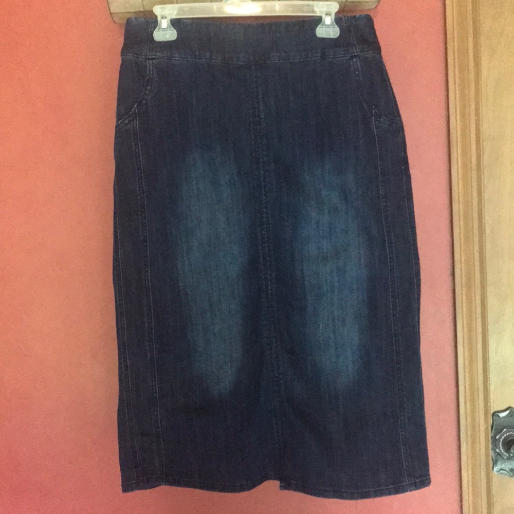 Nwt denim skirt Christopher banks
